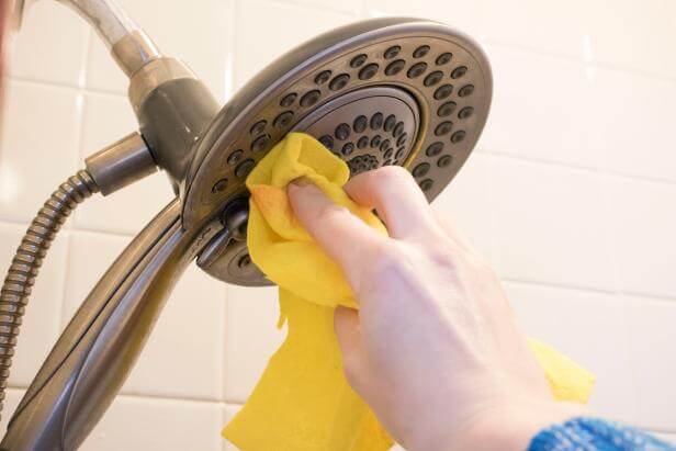 Shower-Cleaning-Services-in-Houston